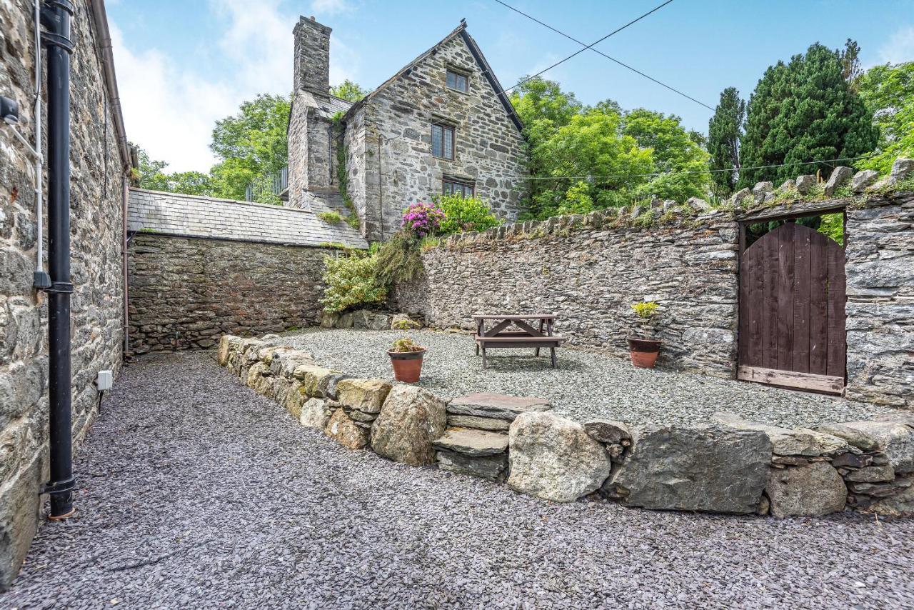 Holiday home Waedog Bach *